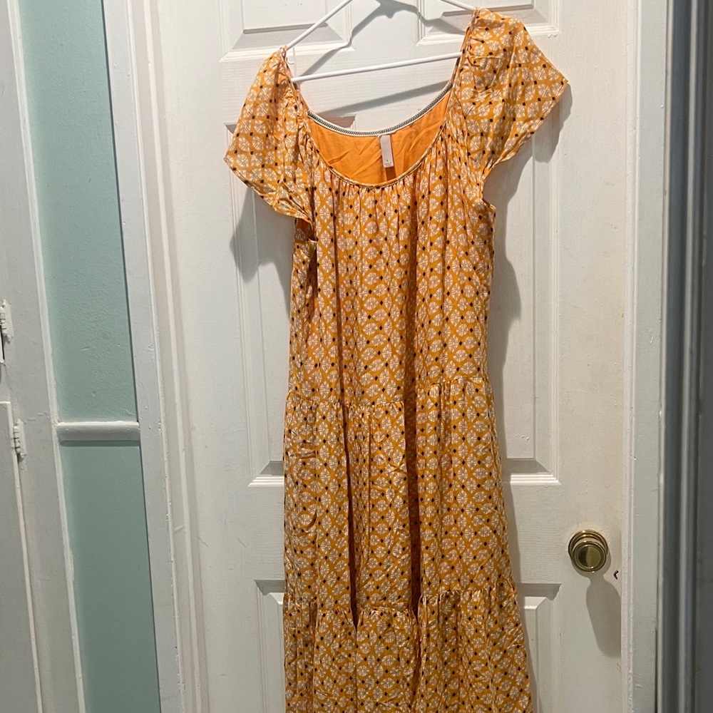 Women’s Yellow Floral Tiered Maxi Dress